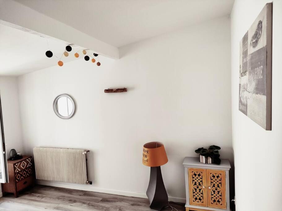 Superbe Maison Renovee Avec Agreable Jardin Sainte-Catherine  Екстериор снимка