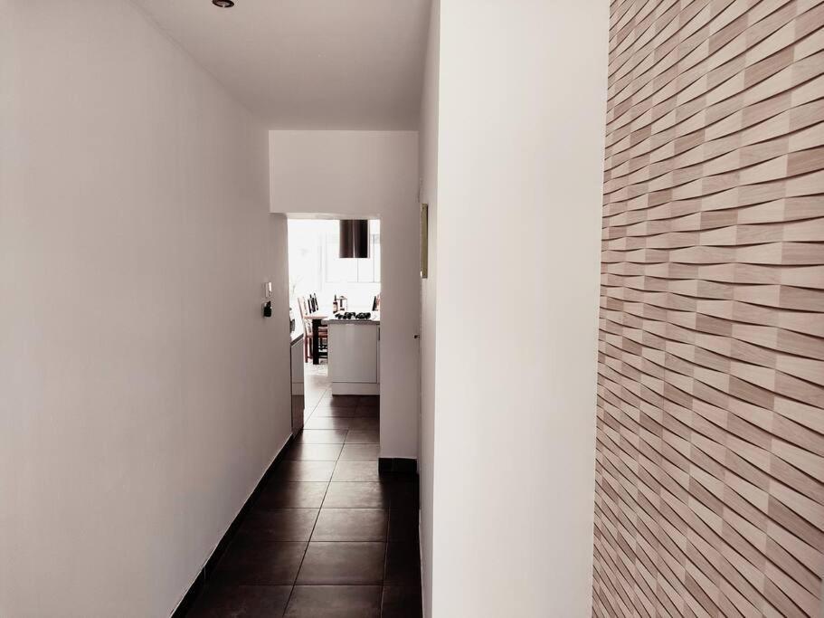 Superbe Maison Renovee Avec Agreable Jardin Sainte-Catherine  Екстериор снимка
